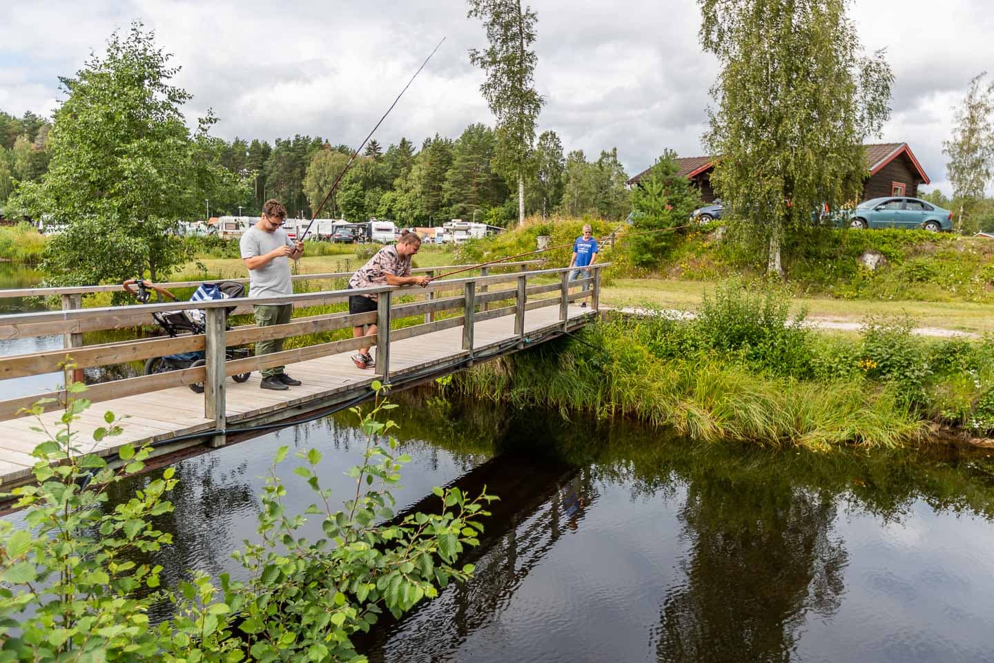 Camping med fiske i Siljan och Enån vid First Camp Enåbadet – gädda, abborre och sik.