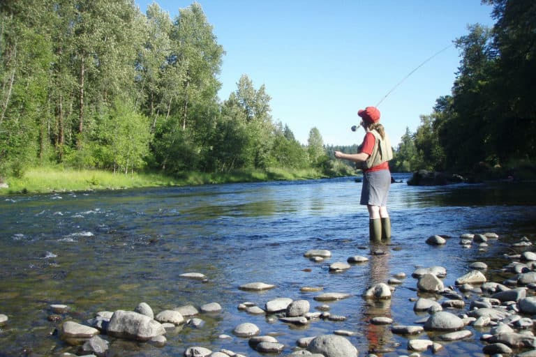 Camping med fiske vid Gunnarsö nära Emån – gädda, abborre och rekordstor öring året runt.