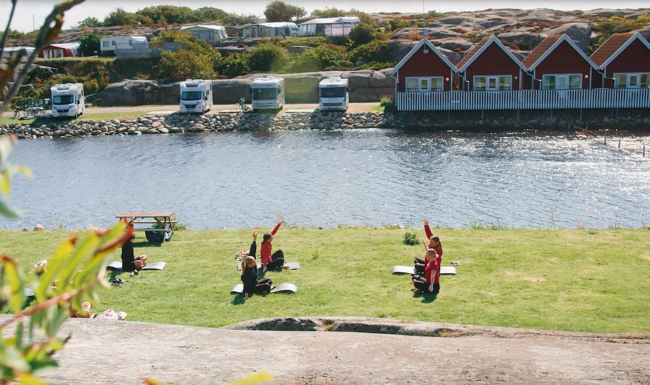 Aktiv camping i Sverige med træningsaktiviteter i naturskønne omgivelser!