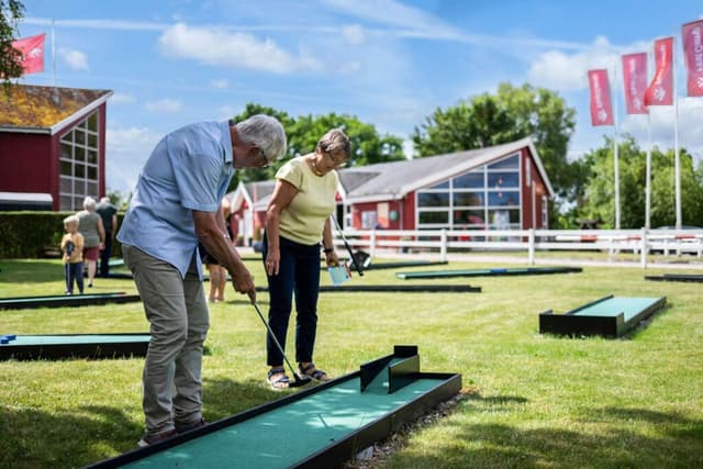 Minigolf på Campingpladsen Tempelkrogen – Holbæk
