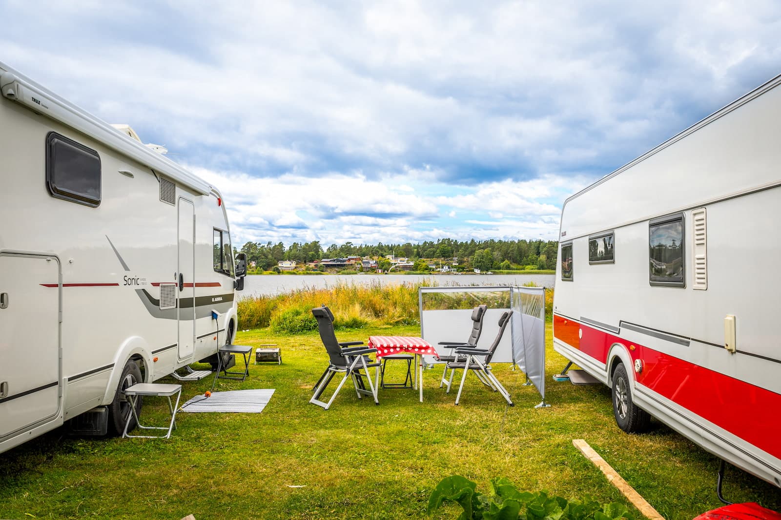 Camping med sjöutsikt på Herrgårdsliv - Kristinehamn