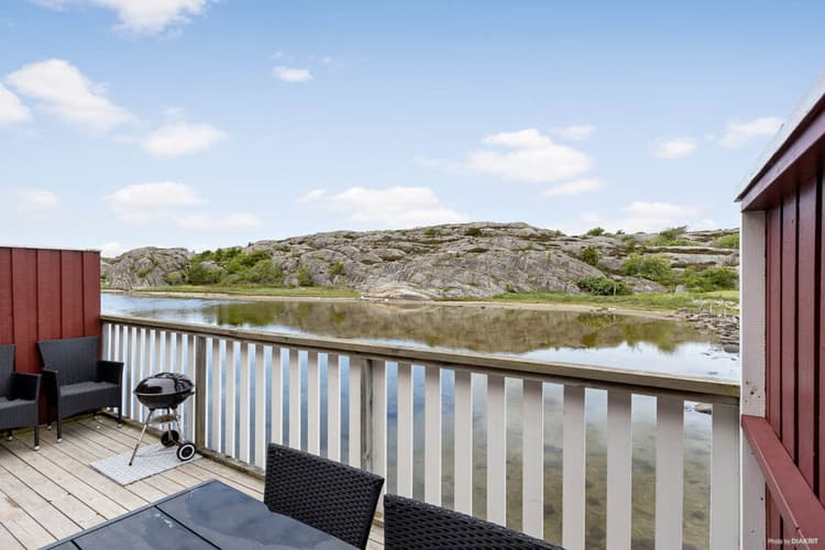 Strandbyn | Solvik – Kungshamn | First Camp